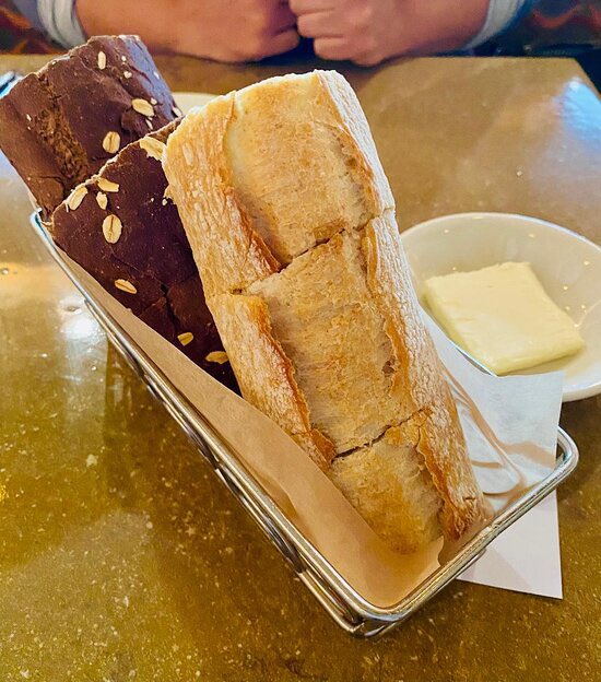 Bread from
Cheesecake Factory🥖🍽️🍰

#CheesecakeFactory #bread