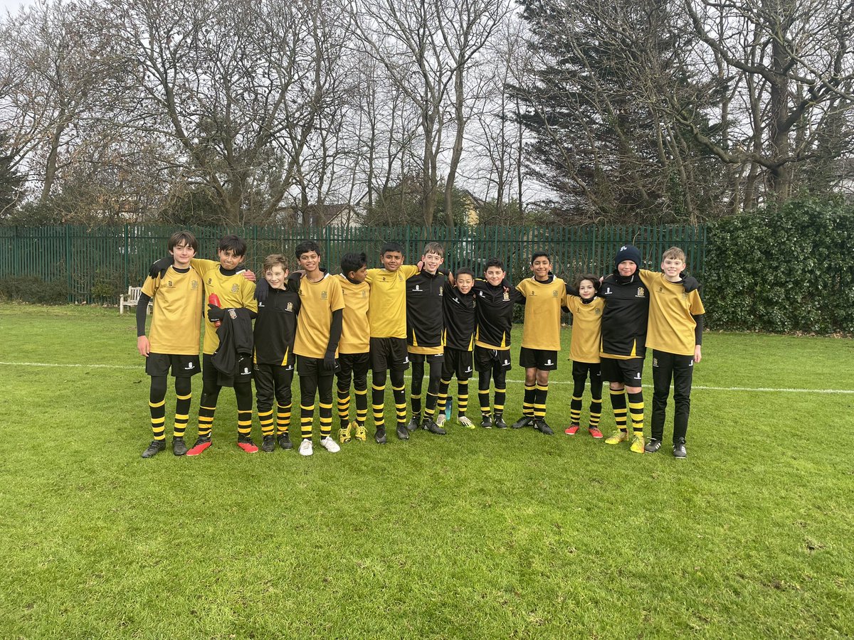 SashaPearce9's tweet photo. @HamptonSchool two wins in two days for Year 1 Footballers E set - completing an 8 win streak for the boys! Well done! https://t.co/0OJMXaMT4A