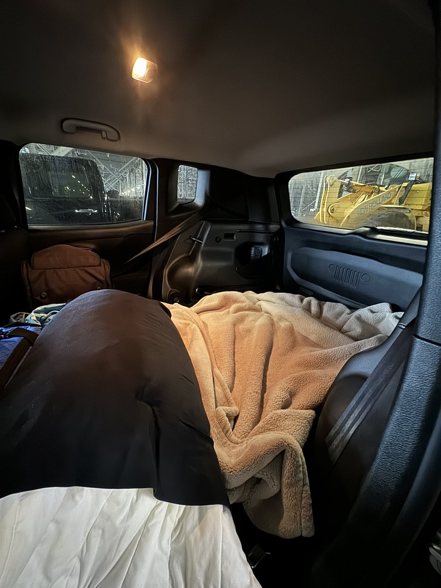 checking in: joining the thread of those working todays <a href="/Rolex24Hours/">Rolex 24 Hours</a>

just got to the spotter parking area and set up my bedding. let's do it