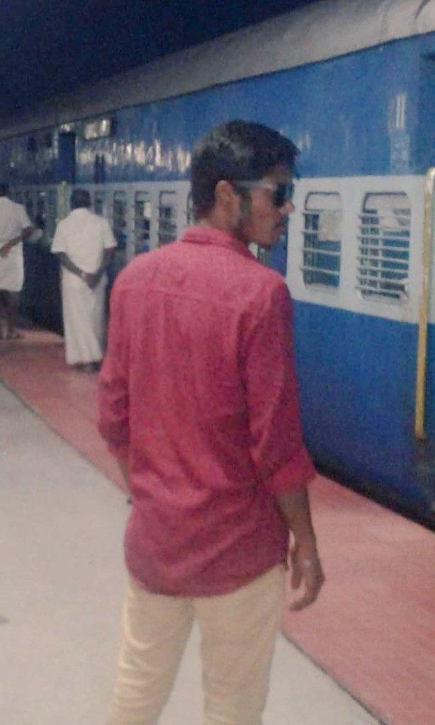 Amarkkalam_Vasu's tweet photo. Quote Yours..
#TenYearsChallenge
2014 2024 https://t.co/0vAeJL0KNo