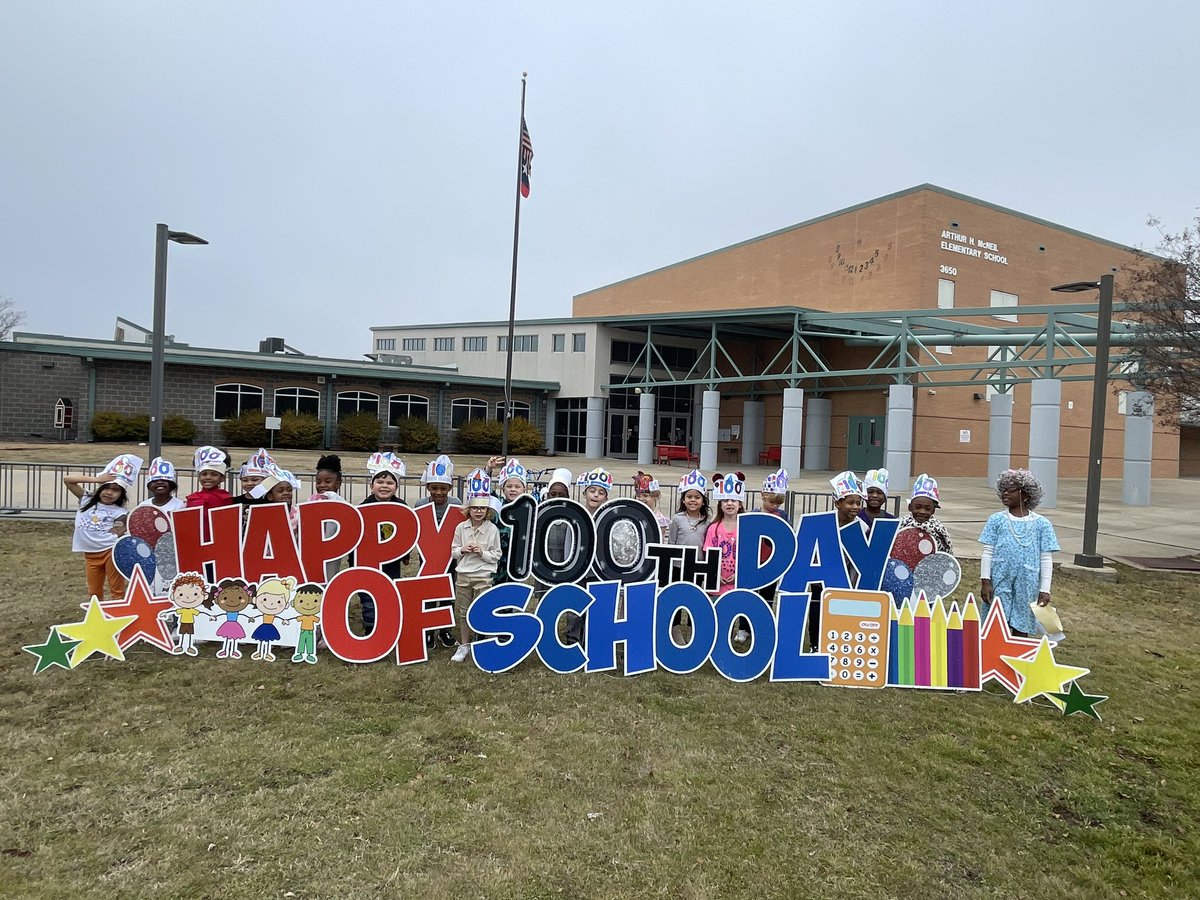 It was a great 100th day of school for these kids!!! <a href="/McNeilElem/">McNeil Elementary</a> #kindergarten