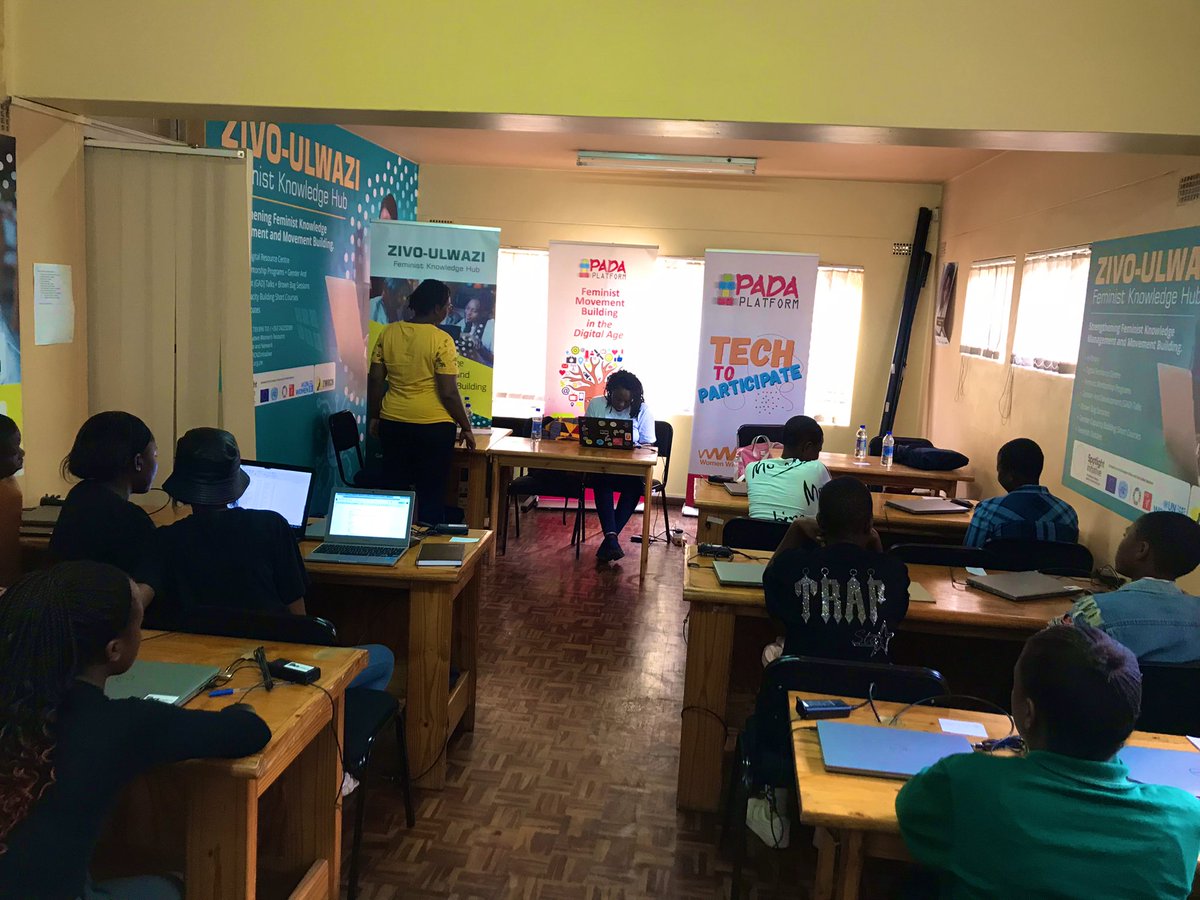 PadaPlatform's tweet photo. Our 2nd cohort of fresh faced digital skills learners went through introduction to digital literacy and computers 101. This program is made possible by the generous support from our partners and sponsors #TechtoParticipate
@Women_Win @ZWRCNZimbabwe @Farisai81 @Chedenga2020 https://t.co/AqKAhWGyd6