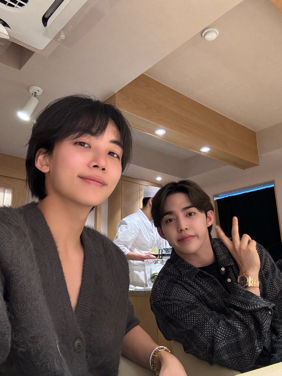seungcheolls's tweet photo. jeonghan not wearing anything under that cardigan was a choice btw https://t.co/bEKzFPWJiy