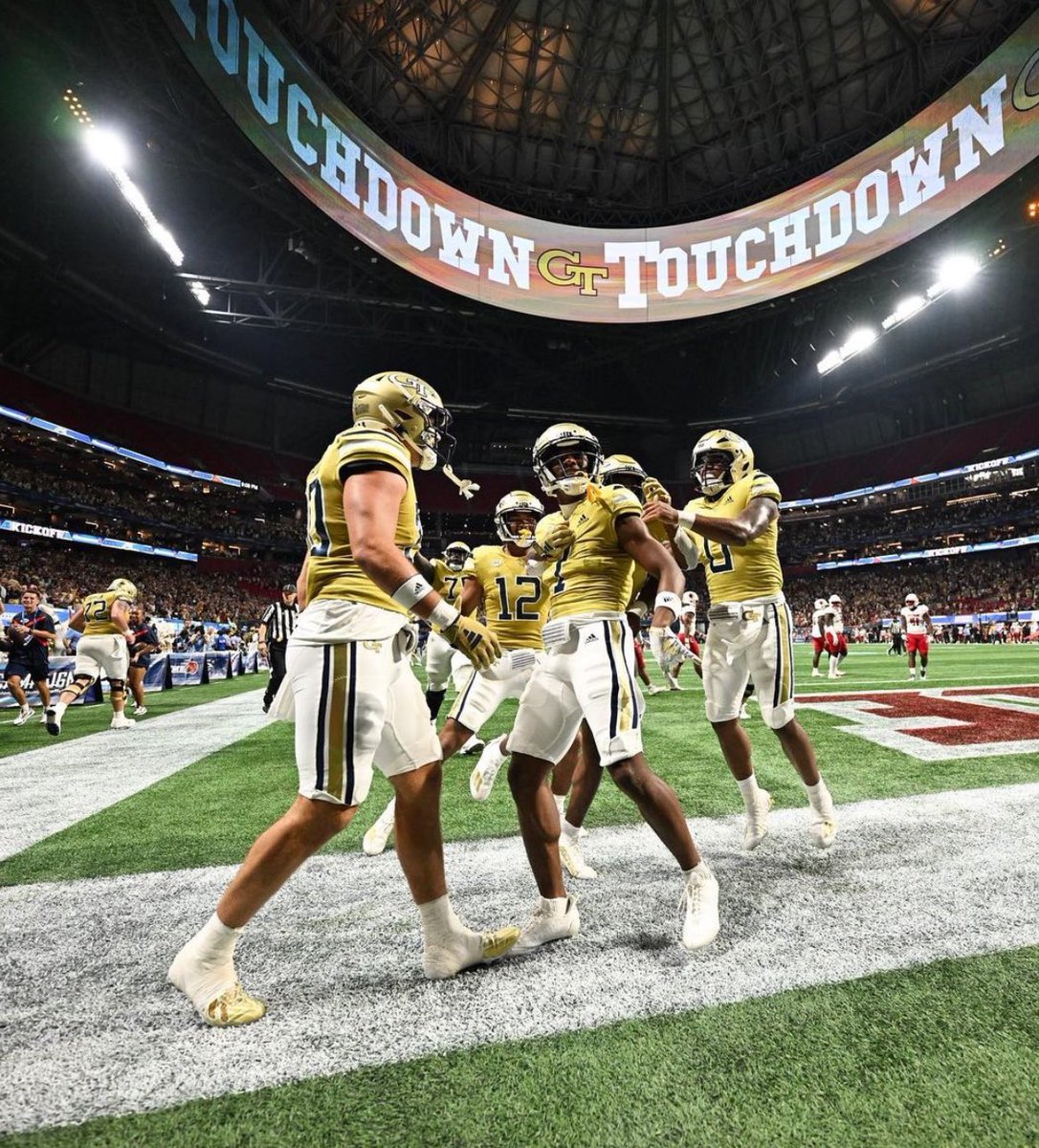 #AGTG Blessed to receive an offer from Ga Tech! @CoachSantucci @RickyBrumfield @Q_Jones2 @BakerParrish_ @GeorgiaTechFB @Coach_Ellis @CoachJasonTone @CoachGarrettH @RivalsFriedman