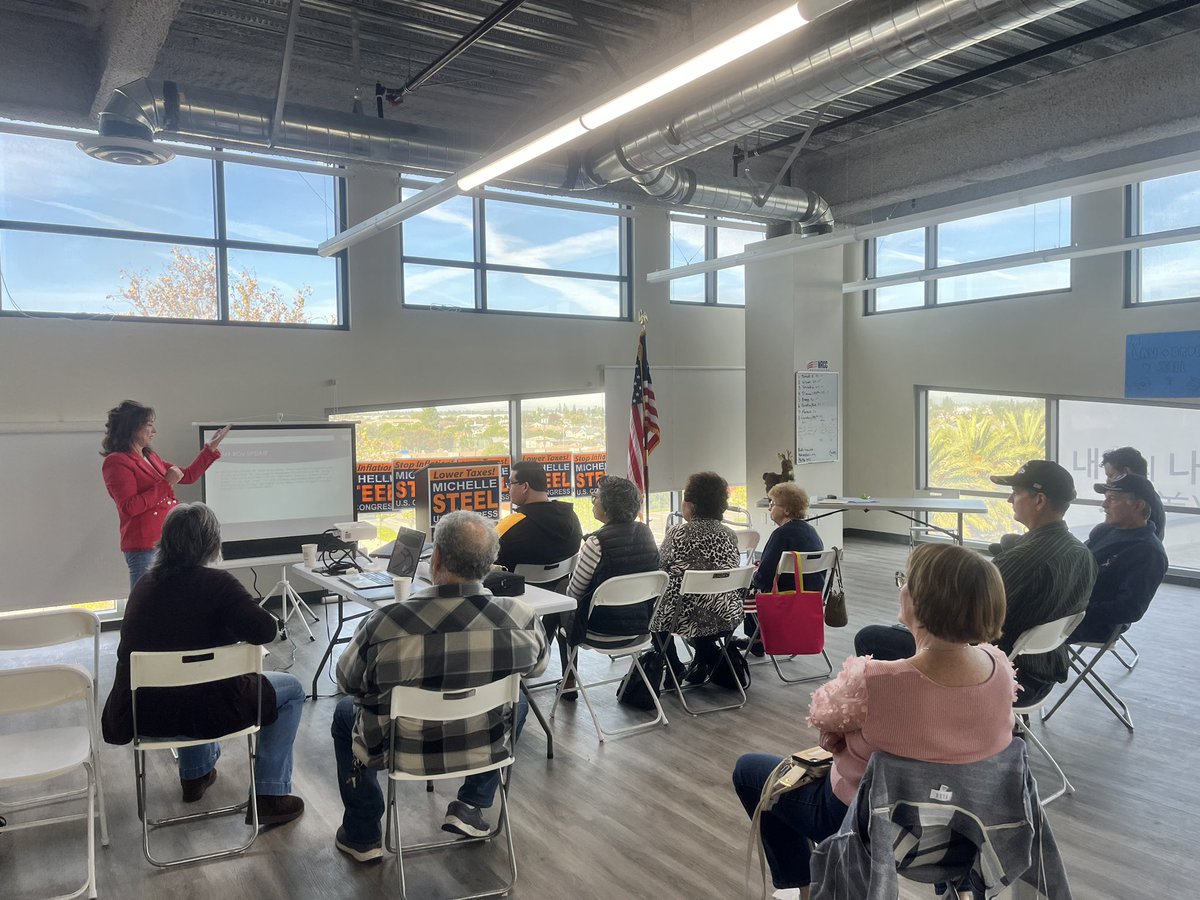 k_pitt01's tweet photo. The team in #CA45 kicked off our Operation Red Weekend of Action with a voter contact & #ProtectYourVote training. Just one of many events across the state. Let’s goooo! 🙌🐘🇺🇸 https://t.co/OciLNtFTL4