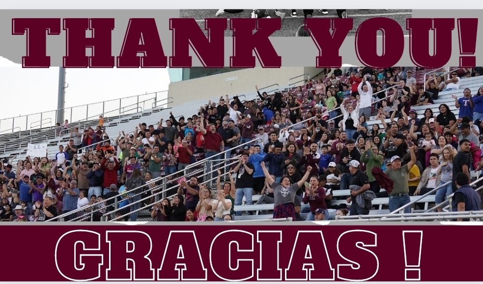 THANK YOU to the best fans,teachers, &amp; administrators!Through rain, cold, &amp; heavy winds, you never stop supporting your Lions! Quiero decir GRACIAS a los mejores fanáticos,maestros y administradores!A través de la lluvia, el frío y los vientos,nunca dejas de apoyar a tus Leones!