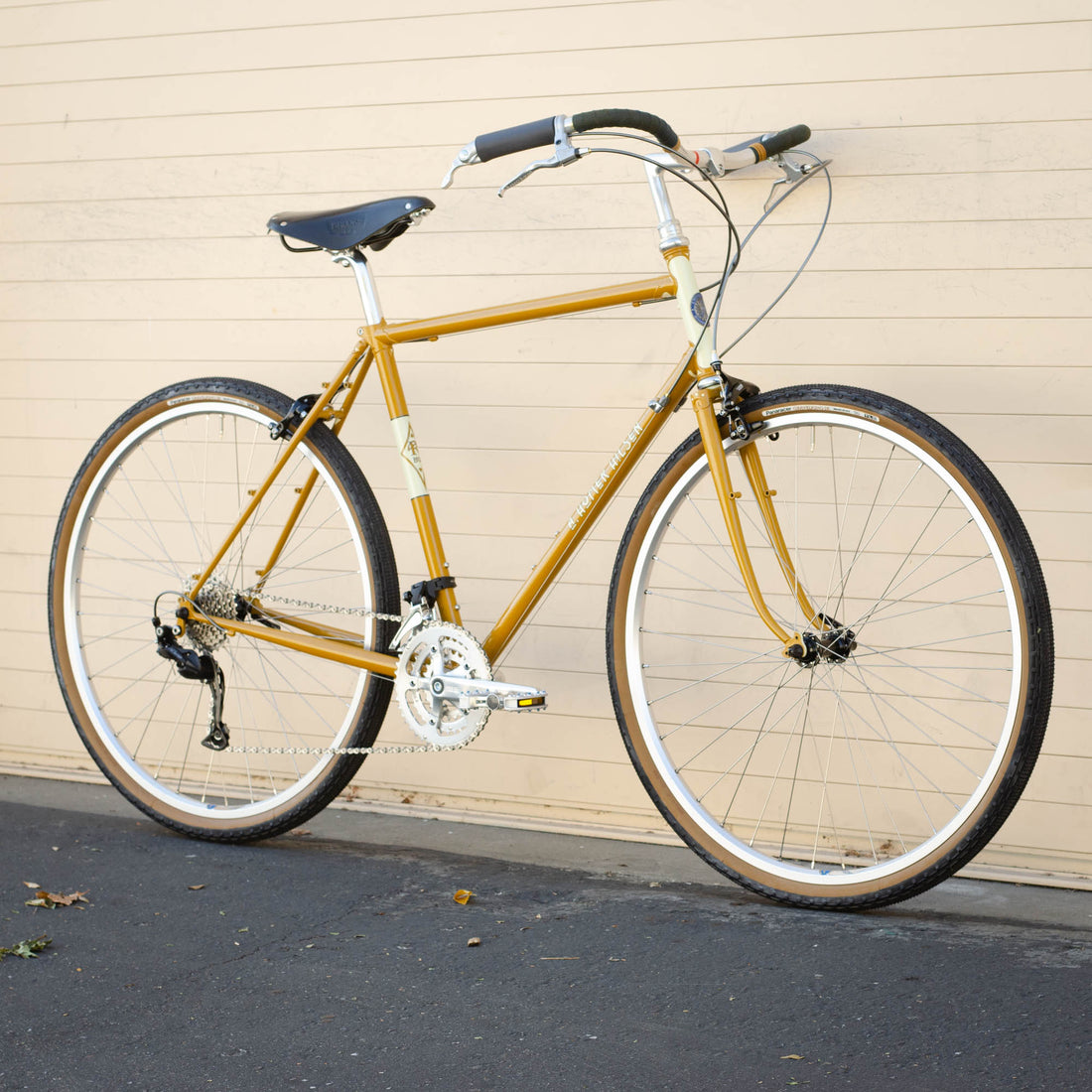 MiddleearthEnts's tweet photo. Rivendell Bicycles, our Northern California licensee with steel-framed soul. https://t.co/RX9V3tAjEr https://t.co/EHbQ5vozfe