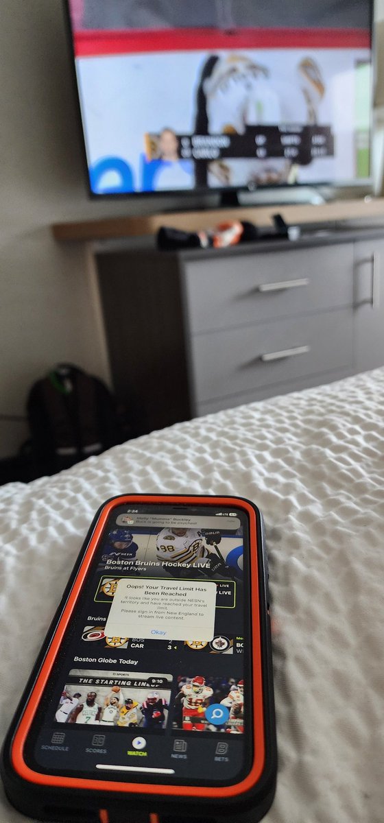 cMoneyBitz's tweet photo. @NESN how do you define New England? TV gets NESN but somehow my phone is outside New England? https://t.co/VAxzt94457