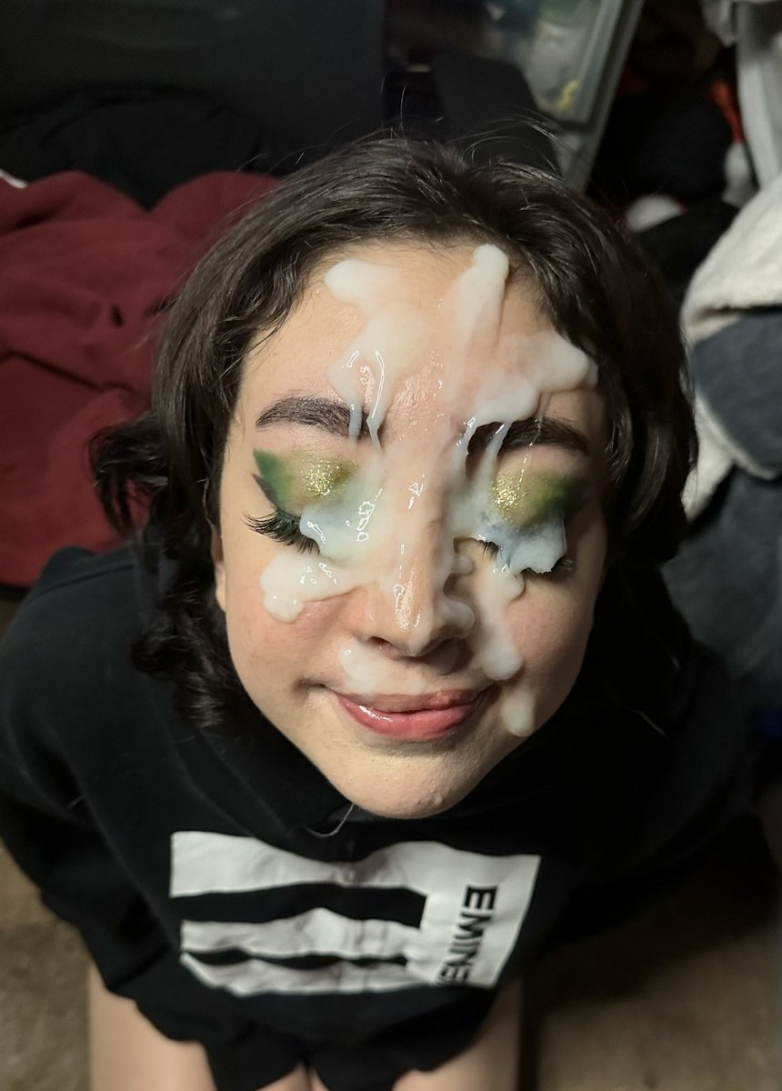 James19861210's tweet photo. @wweslutlover Imagine if Rhea Ripley's face had this much CUM on it!🥺💦 https://t.co/PMrYOMnQpZ