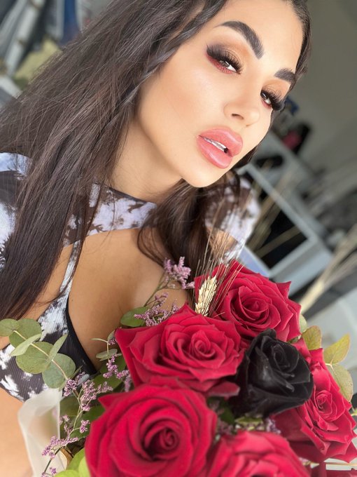 Mis amores ya pueden disfrutar de mi canal de WHATSAPP https://t.co/VJhT3ZoZ7o https://t.co/YYgYzym6<a href="/tag/mvsales"class="tags"><span>#mvsales</span></a>