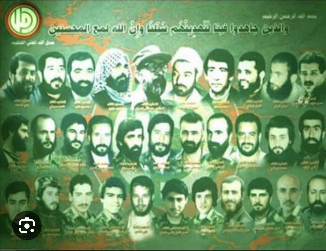 هُمُ الرصاصة والزناد وأبجدية النصر والإباء 
هُمُ من أذّن لصلاة جهادنا وأذِنَ لبركان ايماننا ان ينفجر لهباً في وجه الأعداء
#تاريخ_عمد_بالدم