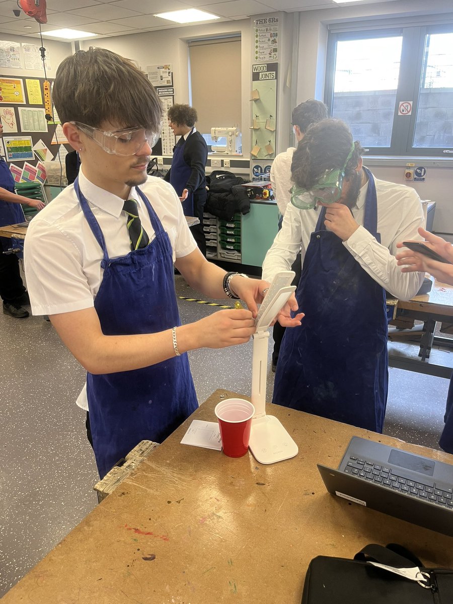 This week my year 11 engineerings have been disassembling LED desk lamps to understand how electronic circuits work for the R040 coursework module!

It has been great to see how much they enjoyed doing this using safe practice in the workshop ⚙️ 🔨