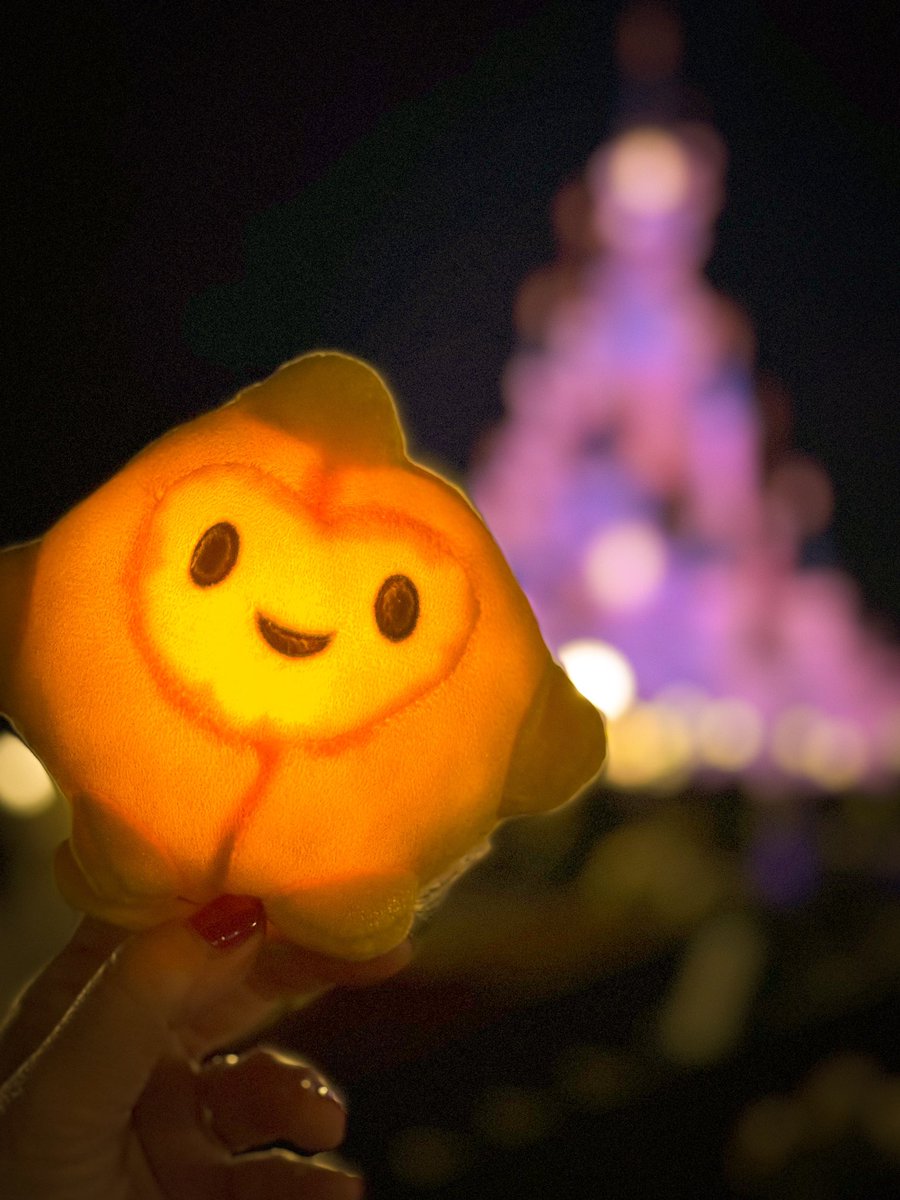 ⭐️ Habt noch einen schönen Samstag zusammen 😊

#disneylandparis #shopdisneylandparis