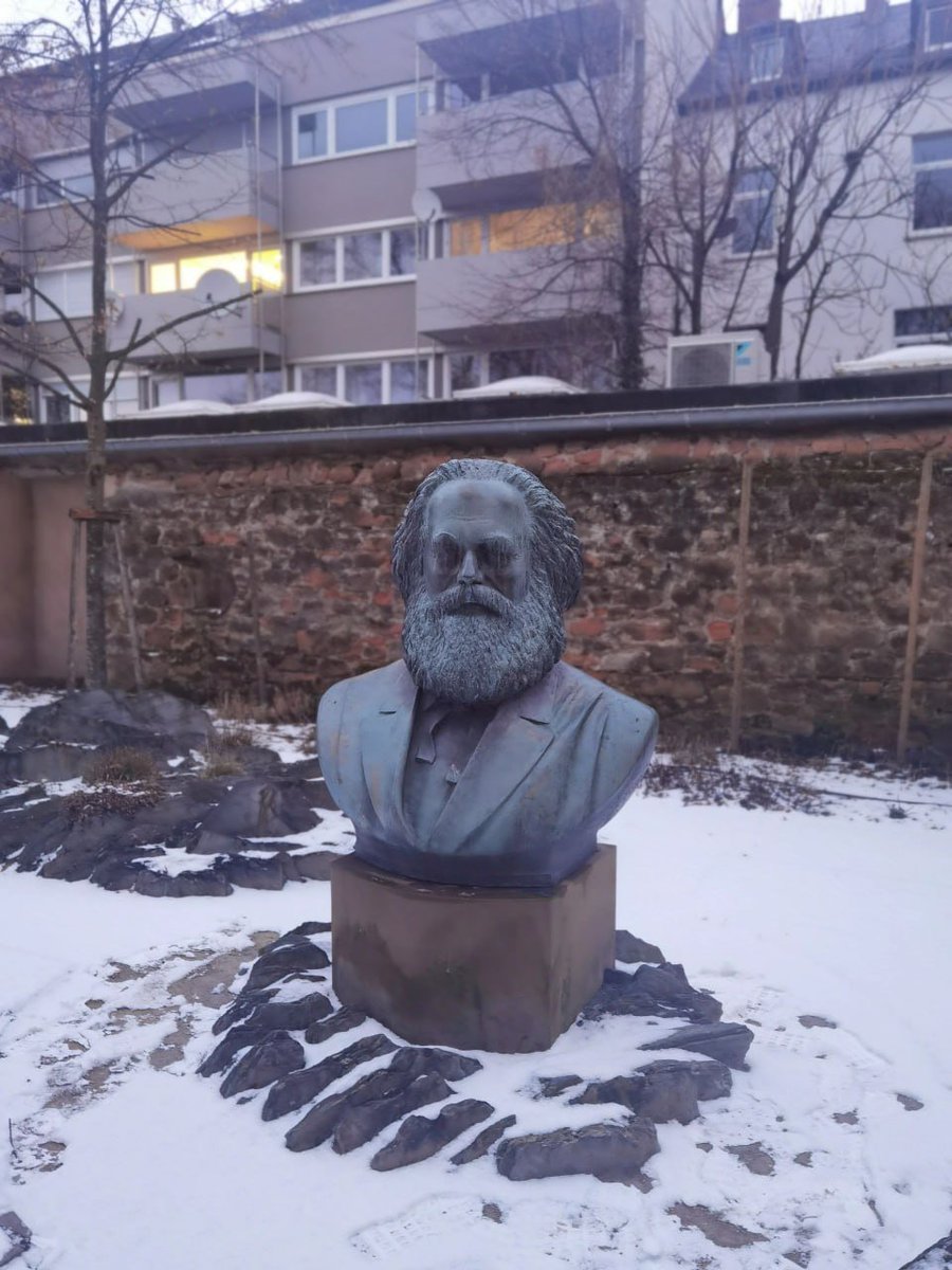 Drapller's tweet image. great hometown