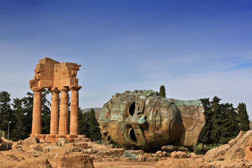 well-meaning on X: "Agrigento lies on Sicily's southwest coast above the sea,  formerly the ancient Greek city of Akragas, one of the leading cities of Magna  Graecia. Nearby is the UNESCO-recognized Valley