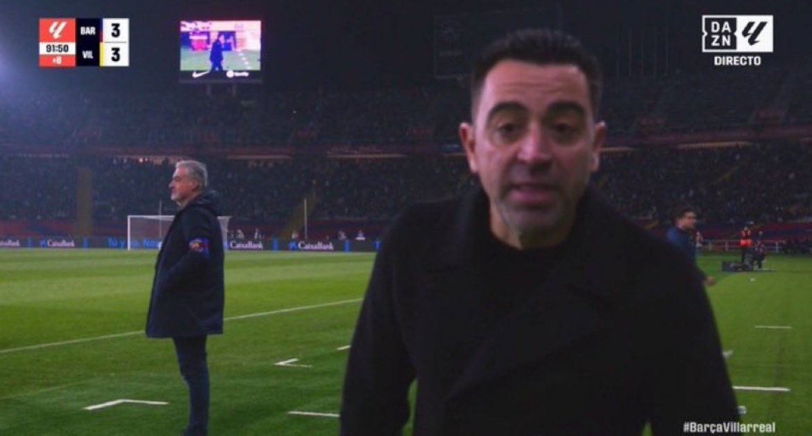 __Webardos__'s tweet photo. ¡Que no me voy a cambiar de peinado, que no!

Palabras de xavi a la cámara de @DAZN_ES https://t.co/J6REWUYRiH