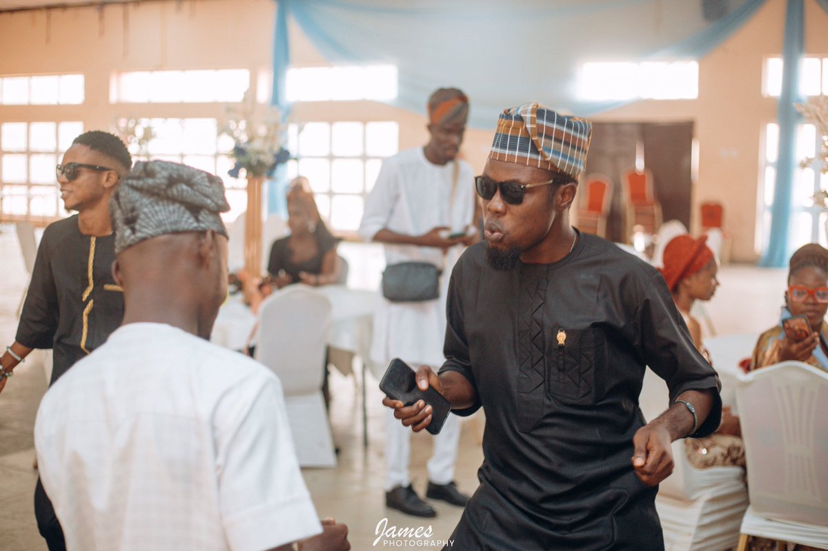 jamesphotogra__'s tweet image. Committee don scatter dance flow 😂💃❤️💯

#owanbefete
#classquintessia
#classinvicta
#redcamera