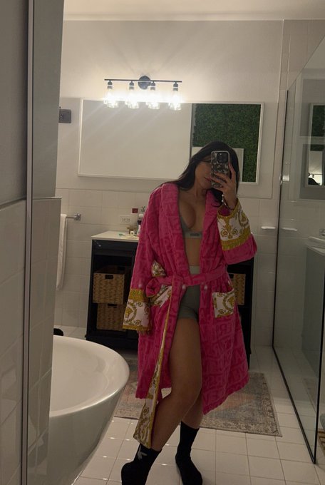 Cozy https://t.co/d2pfeqjCCV