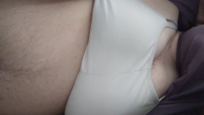 Who wants to see me play with my ftm chest? 😋 #subscribe #onlyfan https://t.co/0VJdS3DC7M<a href="/tag/subscribe"class="tags"><span>#subscribe</span></a><a href="/tag/onlyfan"class="tags"><span>#onlyfan</span></a>