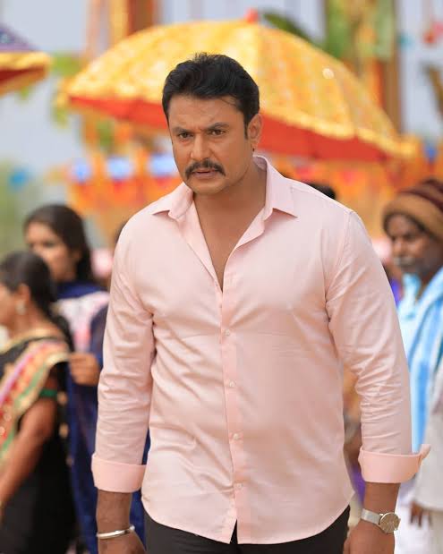 KannadigaMartin's tweet photo. @dasadarshan bro ನಿನ್ನ ಅಭಿಮಾನಿಗಳನ್ನು ಚೆನ್ನಾಗಿ ಬಕ್ರ ಮಾಡ್ತಾ ಇದೀಯ ಗುರು 🥲
ಎಲ್ಲ ದರ್ಶನ್ ಅಭಿಮಾನಿಗಳಿಗೆ ಹೇಳೋದು ಏನಂದ್ರೆ ನಿಜ್ವಾಗಲು ಹೇಳ್ತೀನಿ ಕಣ್ರೋ ನಿಮ್ ಹೀರೋ ನಿಮ್ಮನ್ನ ಬಳಸಿಕೊಂಡು ಅವನ ಕೆಟ್ಟ ಕೆಲ್ಸ ಪಾಪಗಳಿಗೆ ಹೊಣೆ ಮಾಡ್ತಾ ಇದಾನೆ ಇದನ್ನ ನಾನು ನಿಮ್ಮ ಫ್ರೆಂಡ್ ಆಗಿ ಹೇಳ್ತಾ ಇದೀನಿ 🙏
ತಪ್ಪನ್ನ ತಪ್ಪು ಅಂತ ಹೇಳೋದು https://t.co/AdWlgv16V9