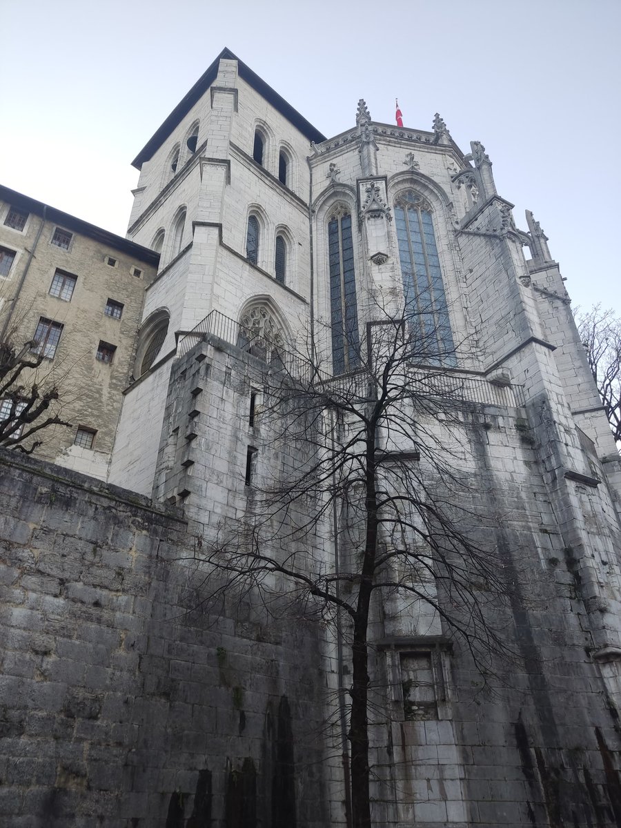 Making some time whilst I wait for my bus; delayed by 10 hours due to French farmer's protest...