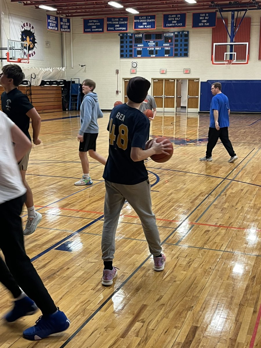 brocksabers's tweet photo. The last active UNI baseball player represented at shoot around this morning. https://t.co/mSDGRb5CQp