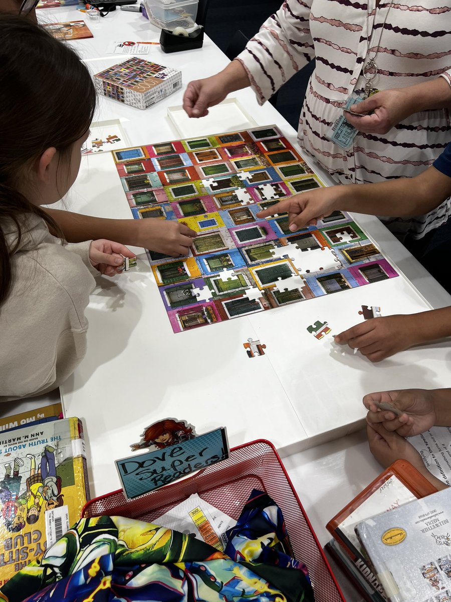 DESReads_Young's tweet image. New obsession unlocked! The students (and teachers) are loving the puzzle board! #DESisBEST #GCISDLIB