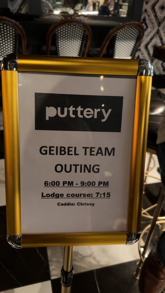 mslaugy's tweet image. Fun Friday with friends. ⛳️ #puttery