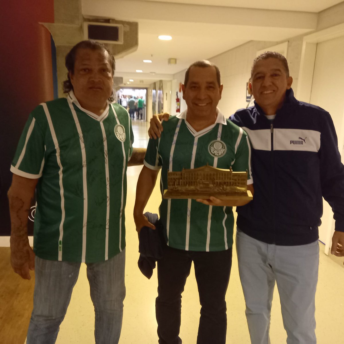 Paulo Estevão (@pauloestevao14) on Twitter photo 