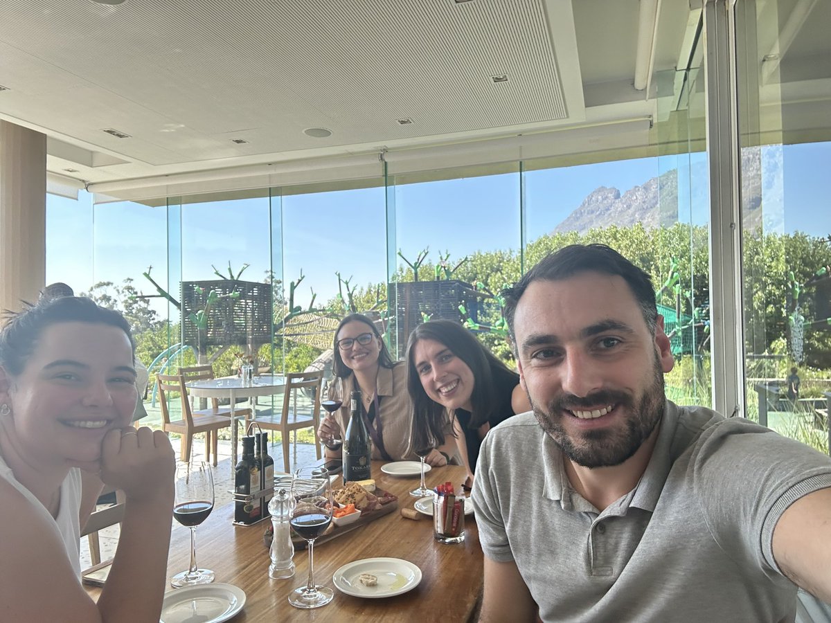 guerrinomacori's tweet photo. And a beautiful corner of the earth 🌍 @StellenboschUni we had a wonderful South African barbecue, aka Braai and delicious foods and fermented beverages https://t.co/fLMbsGvoXE
