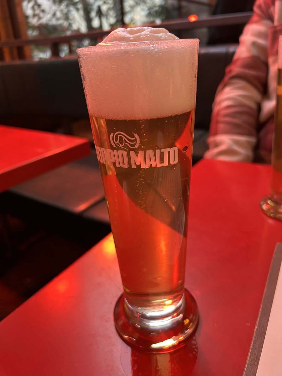 FTLOBPod's tweet photo. Doppio Malto in Milano 🇮🇹 🍻 https://t.co/WNELlD14lt