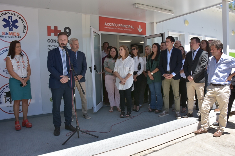 libreentrerios's tweet image. Cómo funcionará el Centro de Primera Respuesta “#HospitalModular Fronterizo” de #SaltoGrande, inaugurado por #FranciscoAzcué y #RogelioFrigerio 
#Concordia 
Más información: click en el enlace 👇
libreentrerios.com/como-funcionar…