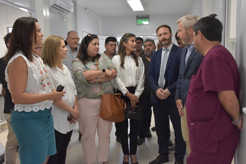 libreentrerios's tweet image. Cómo funcionará el Centro de Primera Respuesta “#HospitalModular Fronterizo” de #SaltoGrande, inaugurado por #FranciscoAzcué y #RogelioFrigerio 
#Concordia 
Más información: click en el enlace 👇
libreentrerios.com/como-funcionar…