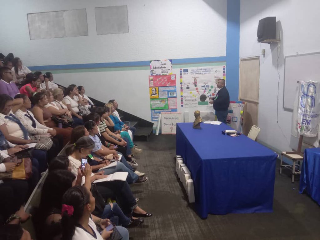 SomosUnem's tweet image. #Entérate 📣||La #UTGUTrujillo desarrolló con éxito el cierre del curso introductorio Cohorte 2023, una jornada cargada de conocimientos y experiencias, enfocados en el descubrir vocacional de los bachilleres que ingresan a nuestra casa de estudios a través de la #OPSU.