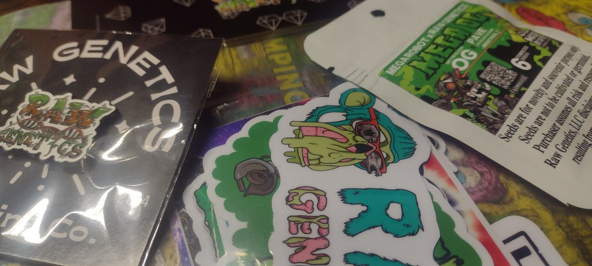 DjVisionaire's tweet photo. ๐๐ฅ๐ฅ Thanks @Raw_Genetics_ @Mr_Robot_v1! Just received my winnings today ๐ค Digg the Awesome New Stickers! #MegaOG #RawGenetics #MegaRobot #FarmHouse #MrRobot #MadeByApes
#CannabisCommunity #CannaLand #420community #Weedmob #StonerFam #Mmemberville #WeedLovers #cannabisculture https://t.co/BAVwFqVa1b