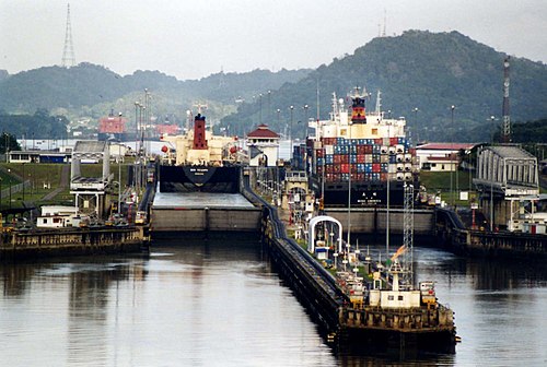 Pregunta??? Si por la mala administración preventiva del agua para el canal, los EEUU podía aplicar la enmienda donde ellos pueden intervenir en Panamá para dar solución.
