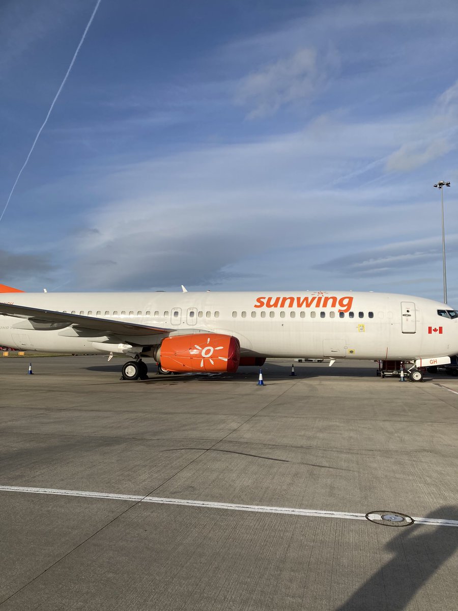 LbaPlane's tweet photo. Jet2 latest addition to the fleet parked up after arriving on delivery from Toronto https://t.co/Dw1hGC9cMg