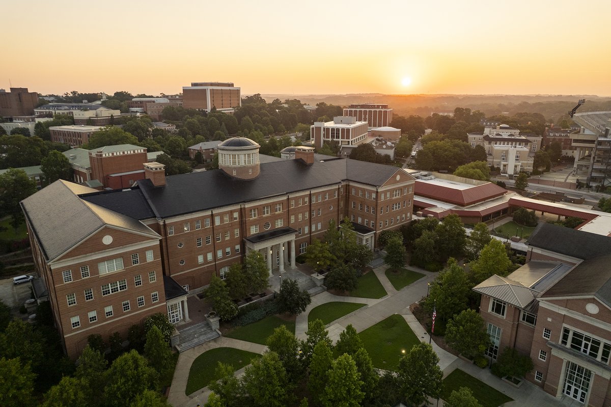 Founded 239 years ago today, the University of Georgia is the birthplace of public higher education in America.

Happy Birthday, UGA! 🎂
