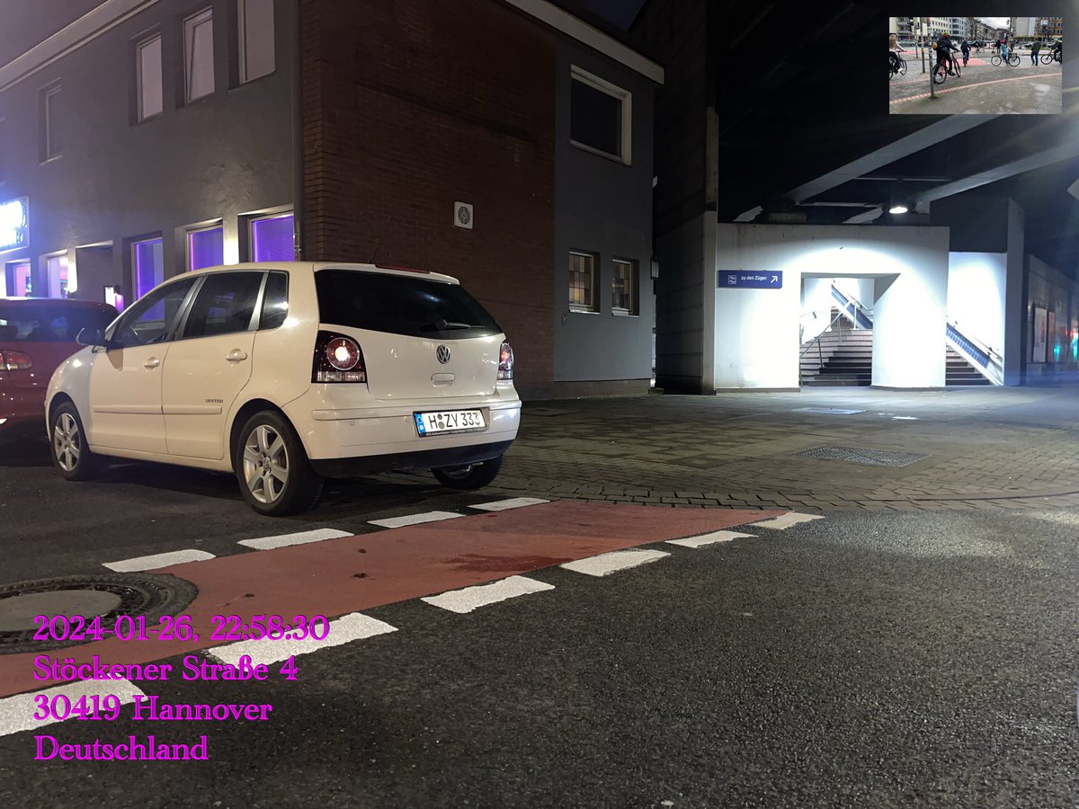 ICESonic6's tweet photo. In Anbetracht der Tatsache das Die Streife der Fraktion #AutoPolizei der @Polizei_H nicht #AutogewaltBlockade nicht ahnden -durch umsetzen will. @OlafLies #Innenministerium @Daniela_Behrens @SPDRatHannover @LarsKelich @hannoverpolitik #DienstAnweisung @hannover @BelitOnay https://t.co/PKwmqISKkq