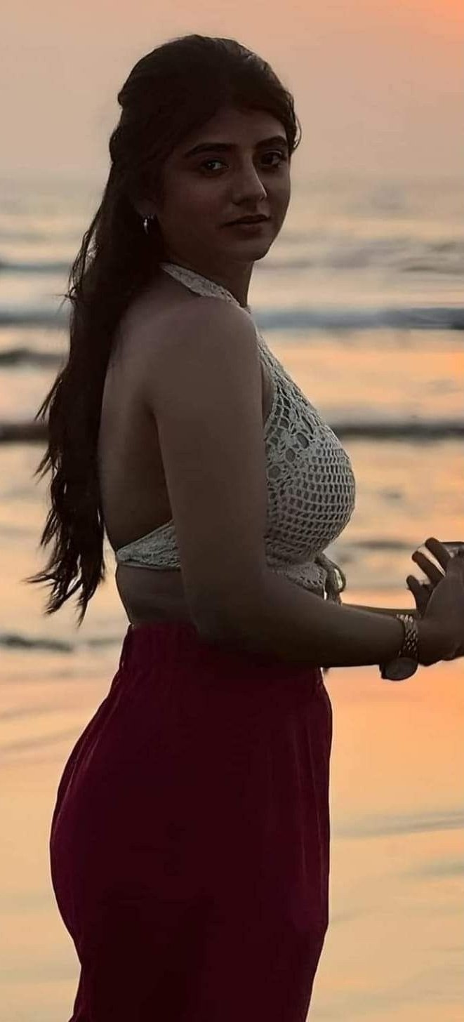 GE3M3EyboAAvDrk?format=jpg&name=large