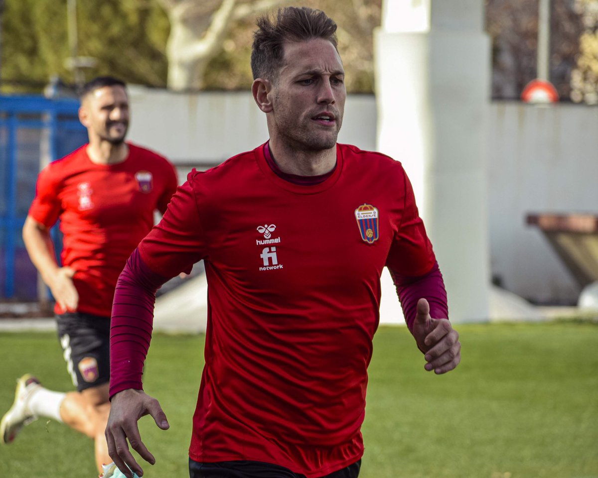 CD_Eldense's tweet photo. 💆🏻‍♂️ Poco a poco y con buena letra ✅

🔜 Pronto de vuelta‼️ https://t.co/3oDKN24bpa