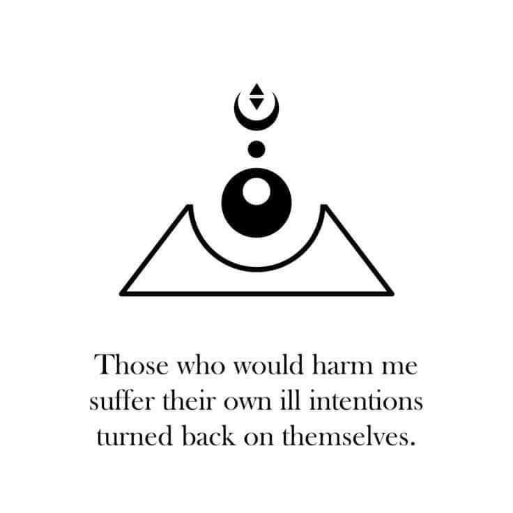 Raven Goddess 🐦‍⬛ (@sammiemcintyr14) on Twitter photo 