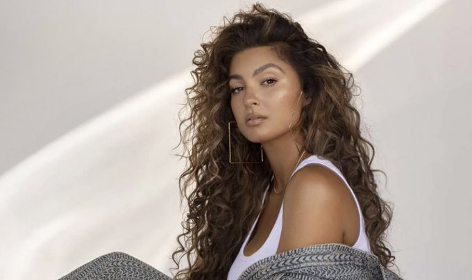 Random thought&hellip;.  I would love a 90&rsquo;s R&amp;B album from these two. https://t.co/jjnBvhw6EU<a href="/tag/scarlett"class="tags"><span>#scarlett</span></a>