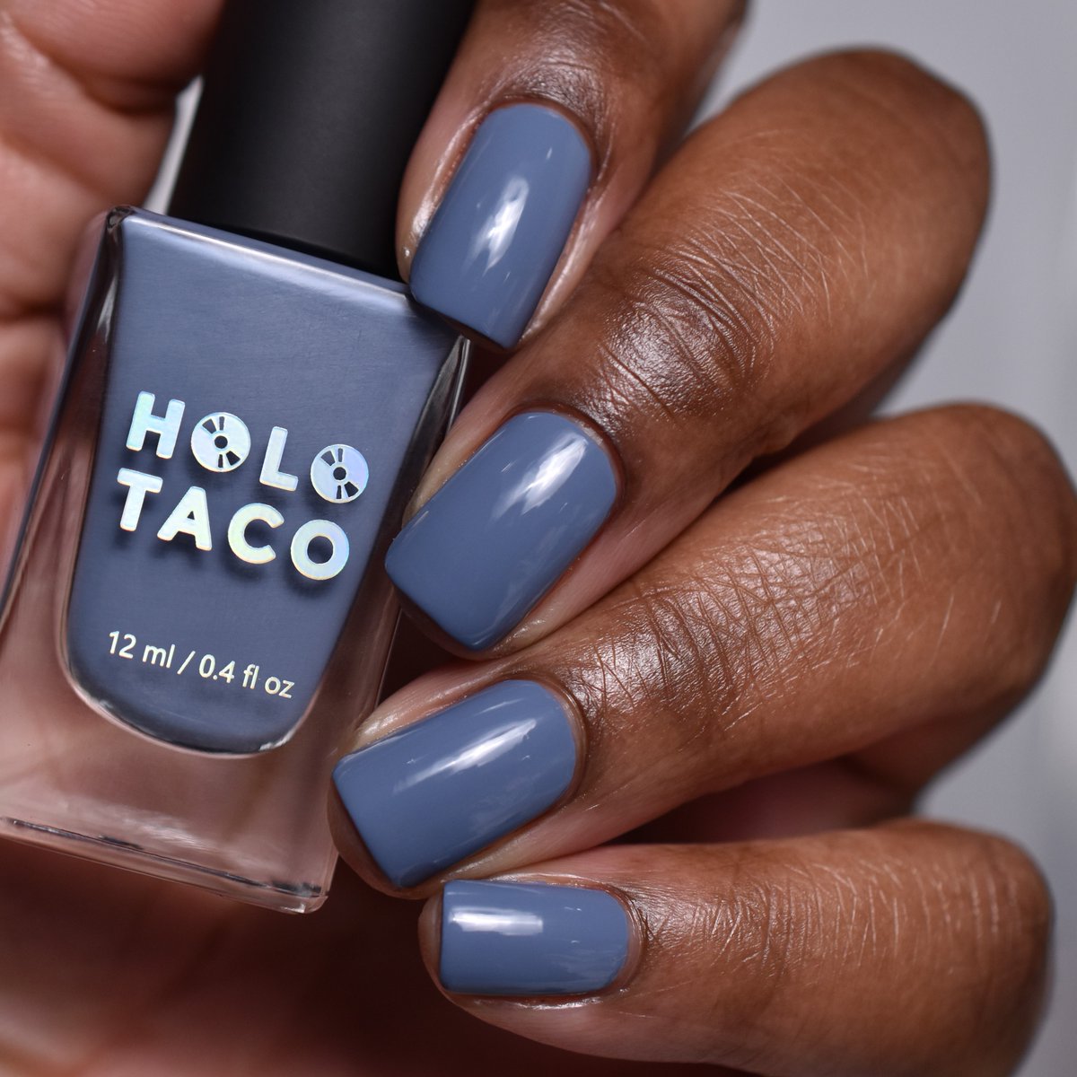 holotaco's tweet photo. Who's always cold? ๐ฅถ๐ค Match your nails to a cold body temp aesthetic with Cold Slate, a steel-blue grey opaque crรจme polish ๐ง๐
๐ธ:
1๏ธโฃ- aanchysnails
2๏ธโฃ- your.girl.vee
3๏ธโฃ- yyulia_m
4๏ธโฃ- dangerouslypolished
#holotaco #coldslate ๐ฟ๐ฎ https://t.co/kEiq6hHF07