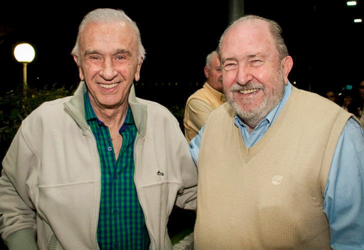 Carlos Verna tweet media