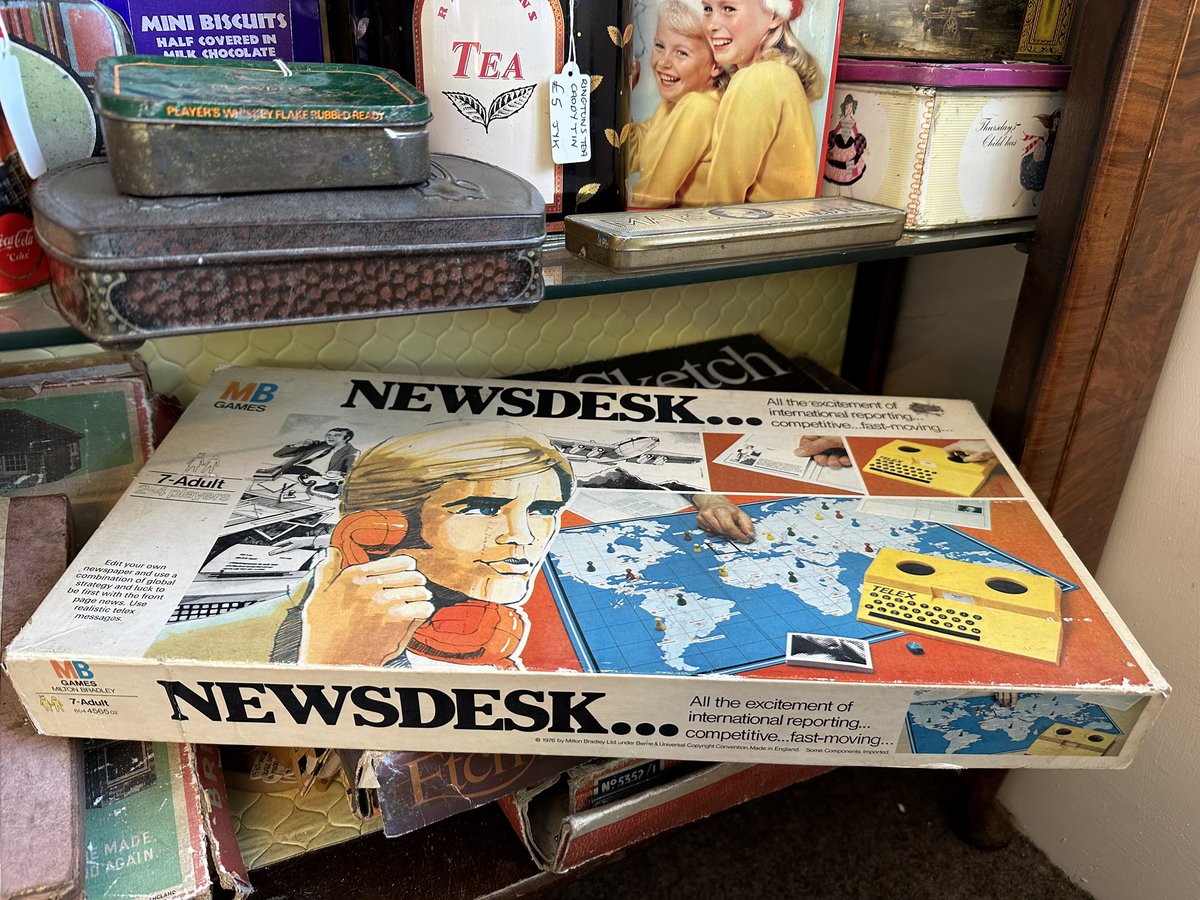 MarisaCashill's tweet photo. A fabulous find in my local antique shop today #MBGames #newsdesk for all my #journalist colleagues https://t.co/HTDE7DxaHW
