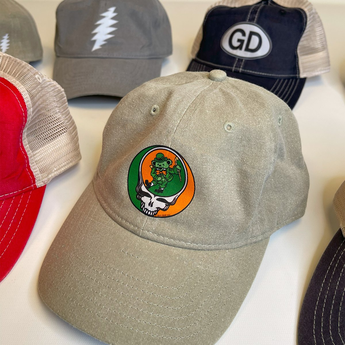 liquidbluetees's tweet photo. NEW Build Your Own Grateful Dead Hat https://t.co/wyvs3fctu4 9 Dead Designs on your choice of 6 Hats Styles just $22 • $4 Shipping*
#gratefuldead #deadandcompany #stealyourface #birdsong #wheelroses #syf #dancingbear #hippe #deadhead #jerrygarcia #bobweir #cap #hat https://t.co/xmt6oGRfus