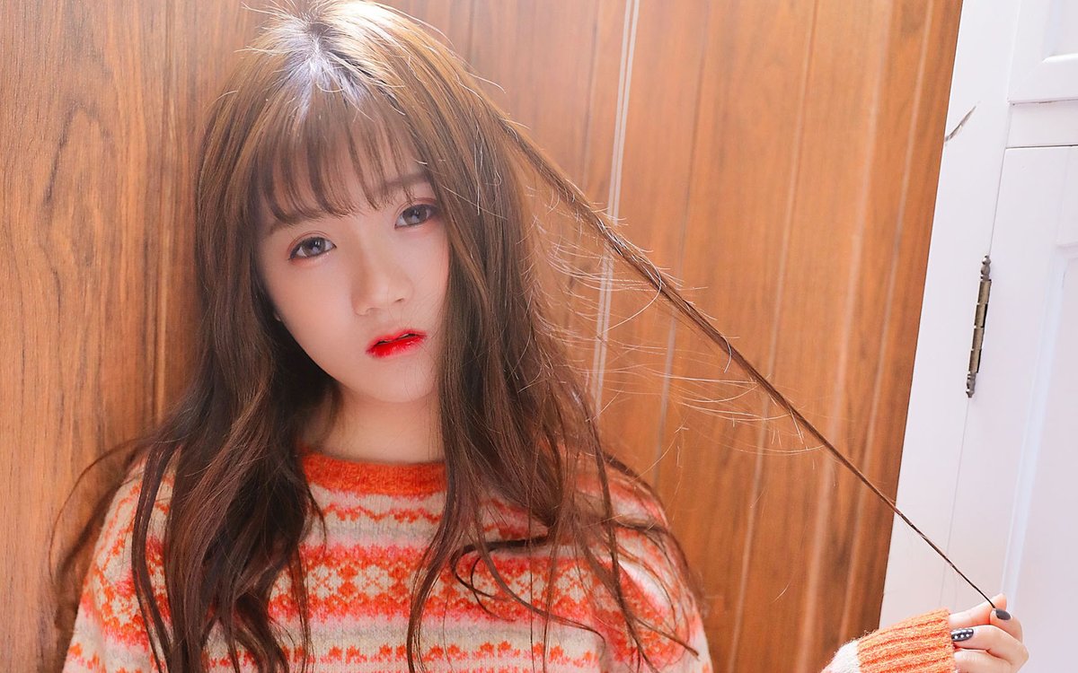 FlowFlowve65287's tweet image. Cô ấy là một bức tranh sống động trong cuộc sống của tôi.