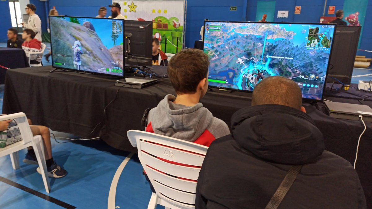 Game4Play tweet media