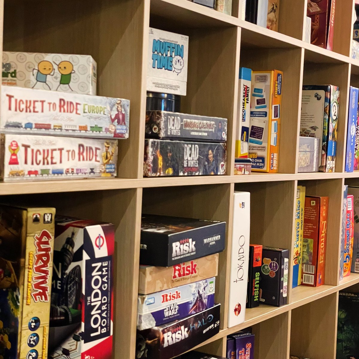 roastandroll's tweet photo. We are expecting a busy day tomorrow (Sunday 27th), so if you are thinking of stopping by for a game or a coffee we are fully booked from 15:00-17:00! There should be tables free any other time, but we recommend reserving a table at https://t.co/1VWcxNGBXG to guarantee a table! https://t.co/678OJJmjP7